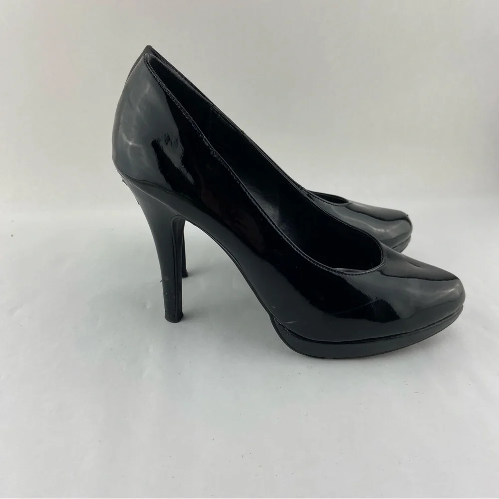 Xappeal Black Patent Leather Heels - Picture 3 of 11